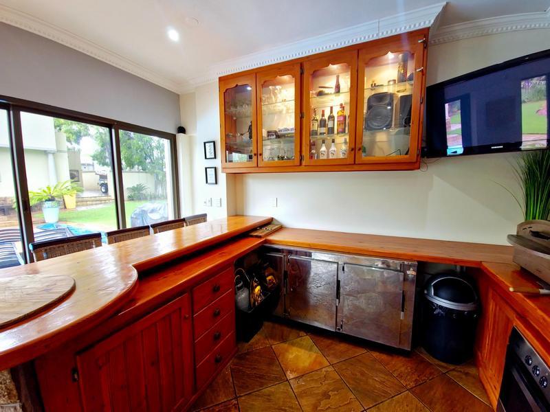 4 Bedroom Property for Sale in Hartbeespoort Rural North West